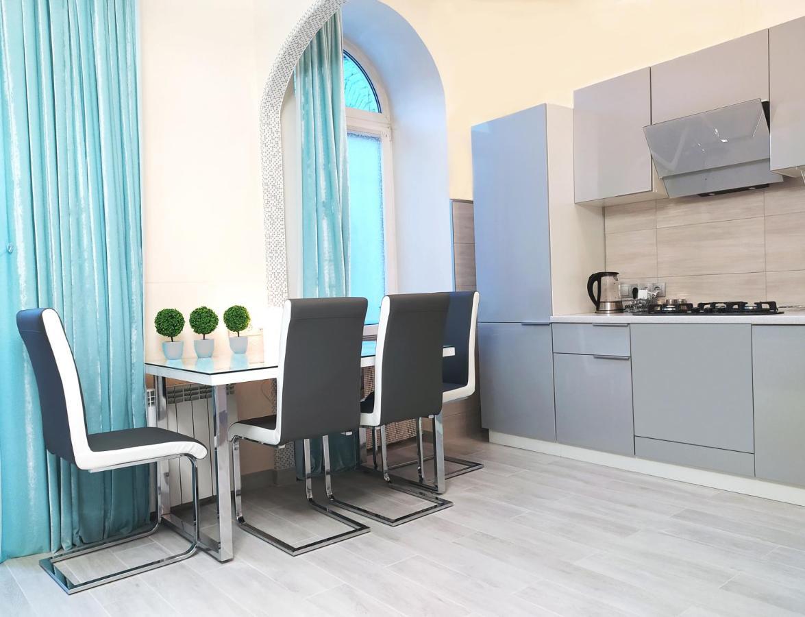 Apartment Luxury Centre Located Kiev Exterior foto