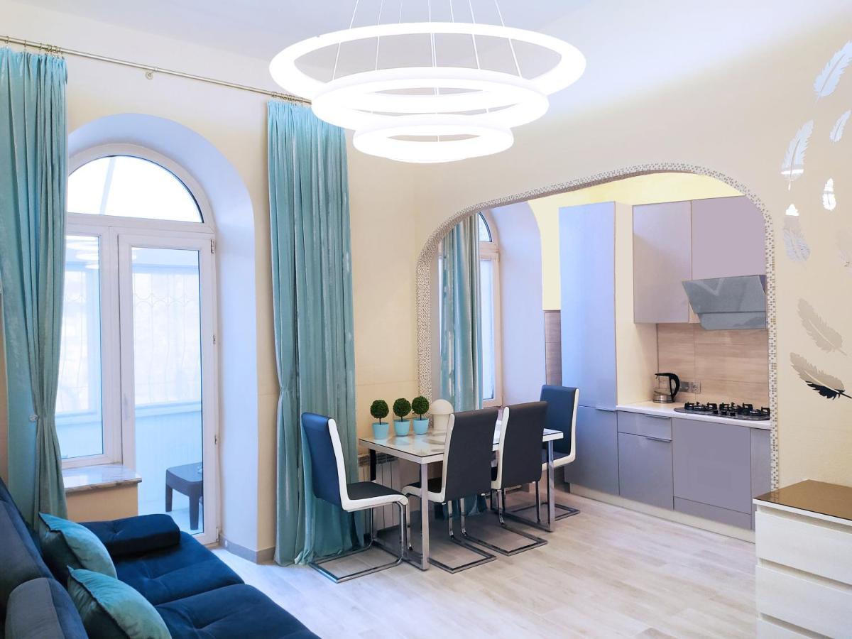 Apartment Luxury Centre Located Kiev Exterior foto